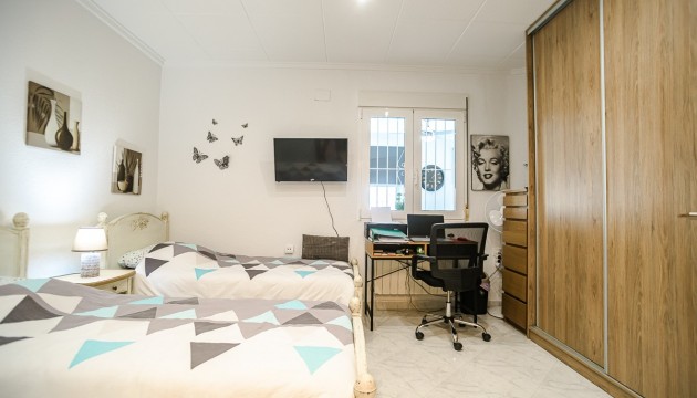 Reventa - House - La Marina