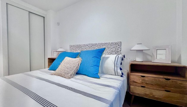 Resale - Apartment - Torrevieja - El Acequión - Los Náufragos