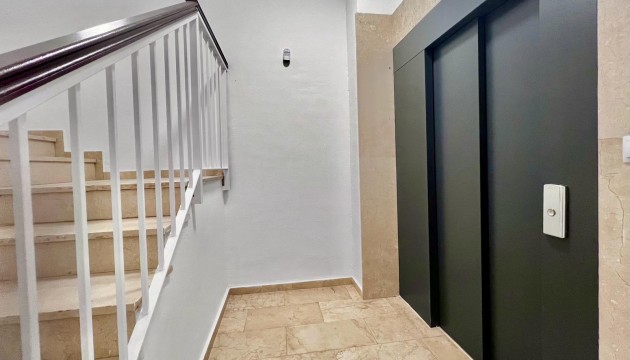 Resale - Apartment - Torrevieja - El Acequión - Los Náufragos