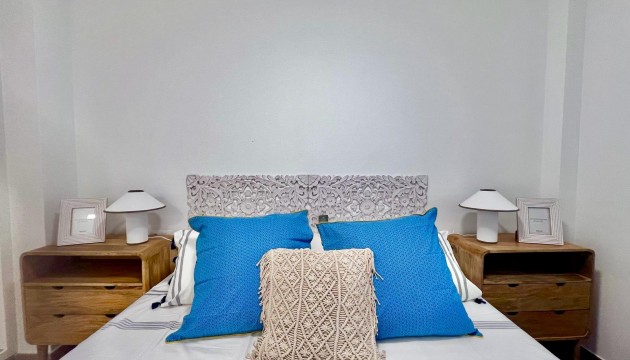 Resale - Apartment - Torrevieja - El Acequión - Los Náufragos