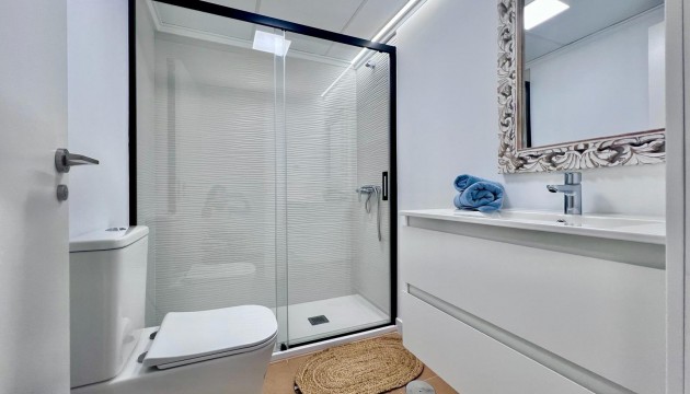 Resale - Apartment - Torrevieja - El Acequión - Los Náufragos