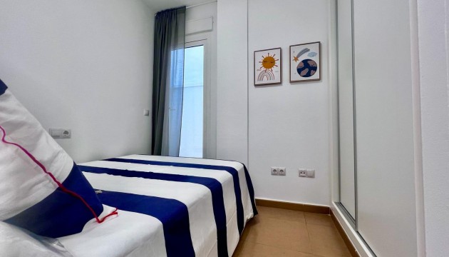 Resale - Apartment - Torrevieja - El Acequión - Los Náufragos