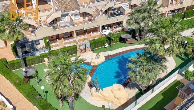 Odsprzedaż - Bungalow - Orihuela Costa - Villamartín