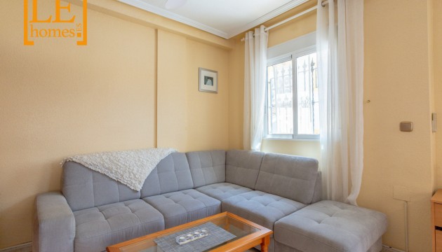 Odsprzedaż - Semi Detached Villa - Orihuela Costa - La Zenia
