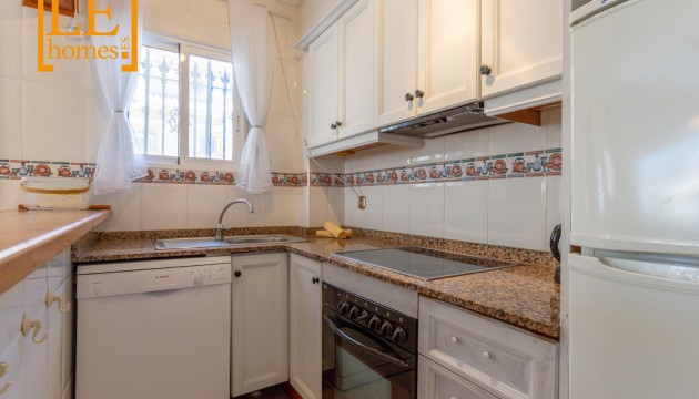 Odsprzedaż - Semi Detached Villa - Orihuela Costa - La Zenia