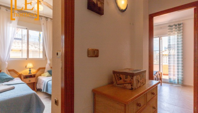 Odsprzedaż - Semi Detached Villa - Orihuela Costa - La Zenia