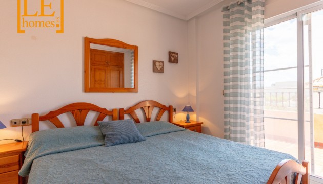 Odsprzedaż - Semi Detached Villa - Orihuela Costa - La Zenia