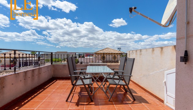 Odsprzedaż - Semi Detached Villa - Orihuela Costa - La Zenia