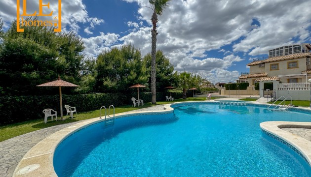 Odsprzedaż - Semi Detached Villa - Orihuela Costa - La Zenia