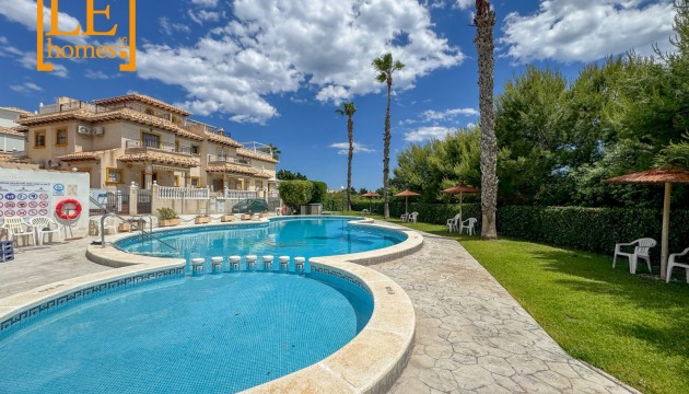Odsprzedaż - Semi Detached Villa - Orihuela Costa - La Zenia