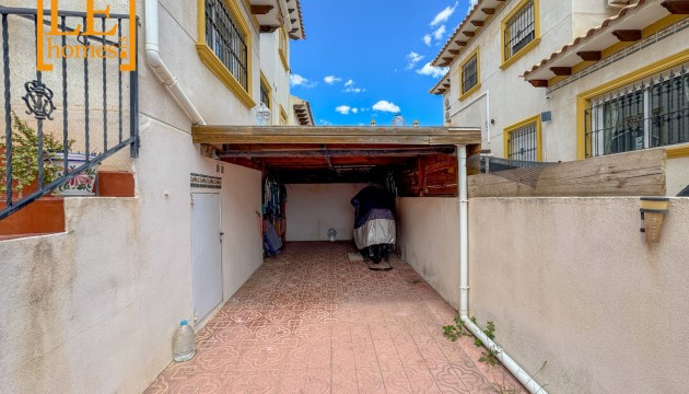 Odsprzedaż - Semi Detached Villa - Orihuela Costa - La Zenia