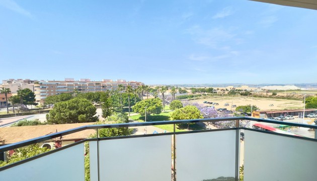Videresalg - Leilighet - Torrevieja - El Acequión - Los Náufragos
