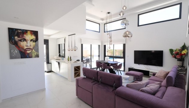 Videresalg - Detached Villa - Rojales - La Marquesa