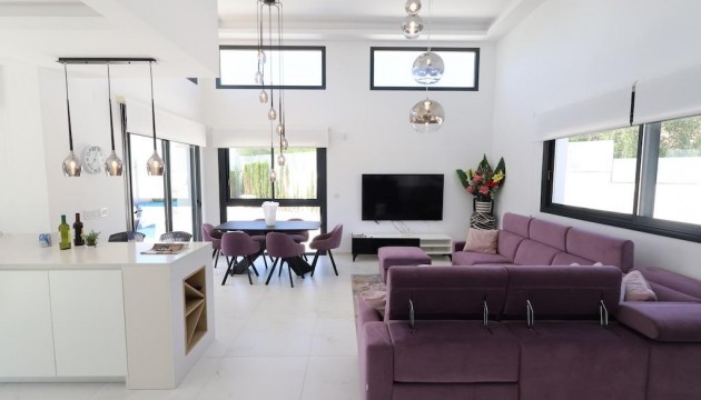 Videresalg - Detached Villa - Rojales - La Marquesa