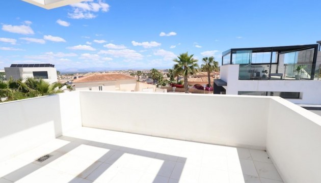 Videresalg - Detached Villa - Rojales - La Marquesa