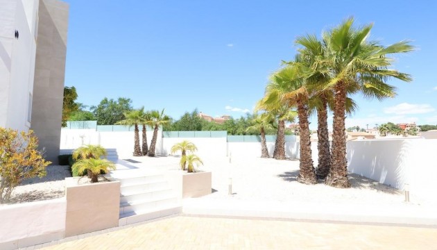 Videresalg - Detached Villa - Rojales - La Marquesa
