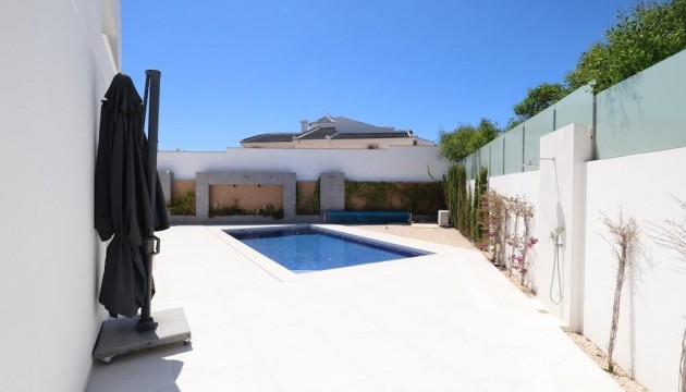 Videresalg - Detached Villa - Rojales - La Marquesa