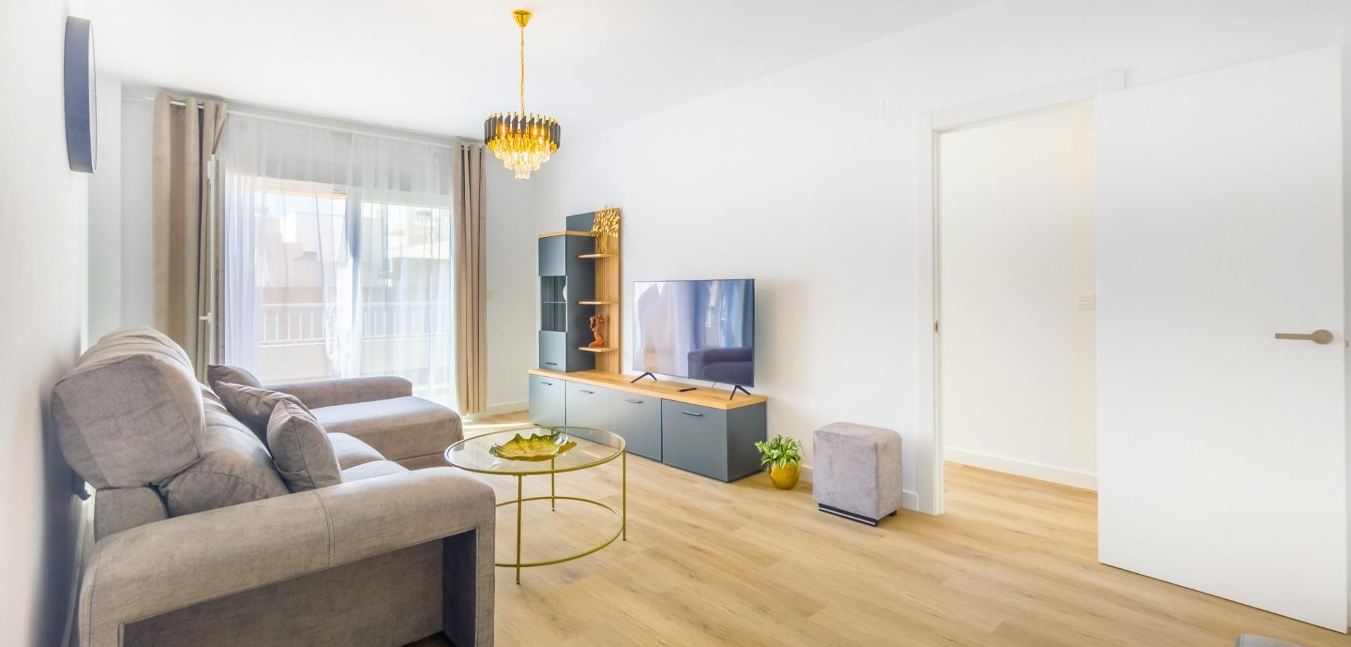 Apartment in Torrevieja - view 1