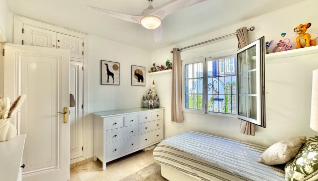 Resale - Bungalow - Orihuela Costa - Villamartín