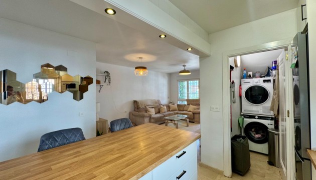 Resale - Bungalow - Orihuela Costa - Villamartín