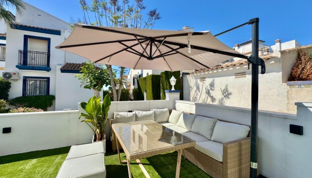 Resale - Bungalow - Orihuela Costa - Villamartín