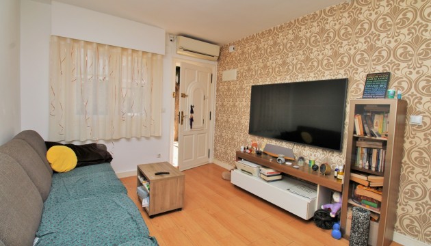 Resale - Bungalow - Orihuela Costa - La Florida