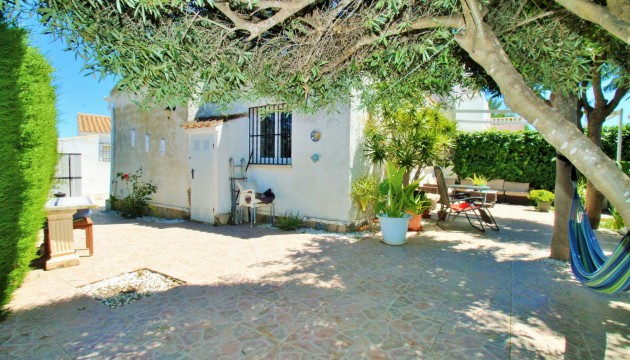 Resale - Bungalow - Orihuela Costa - La Florida