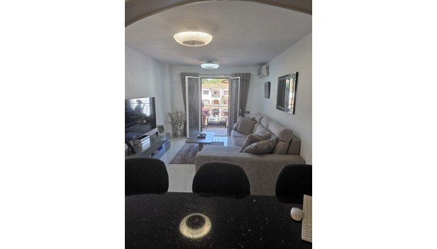 Resale - Apartment - Orihuela Costa - Villamartín