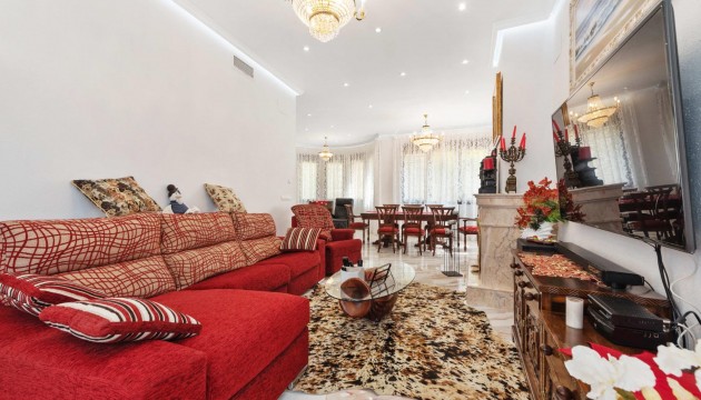 Begagnad - Fristående Villa - Orihuela Costa - Campoamor