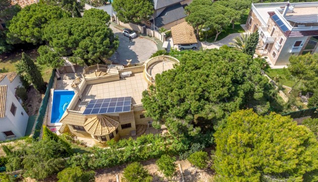 Begagnad - Fristående Villa - Orihuela Costa - Campoamor