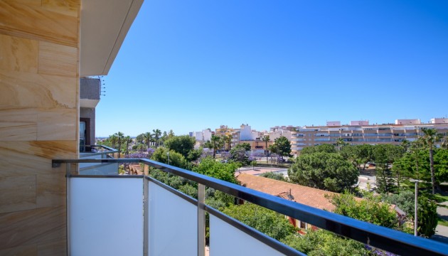 Resale - Apartment - Torrevieja - El Acequión - Los Náufragos