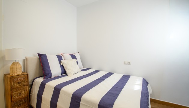 Resale - Apartment - Torrevieja - El Acequión - Los Náufragos