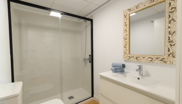 Resale - Apartment - Torrevieja - El Acequión - Los Náufragos