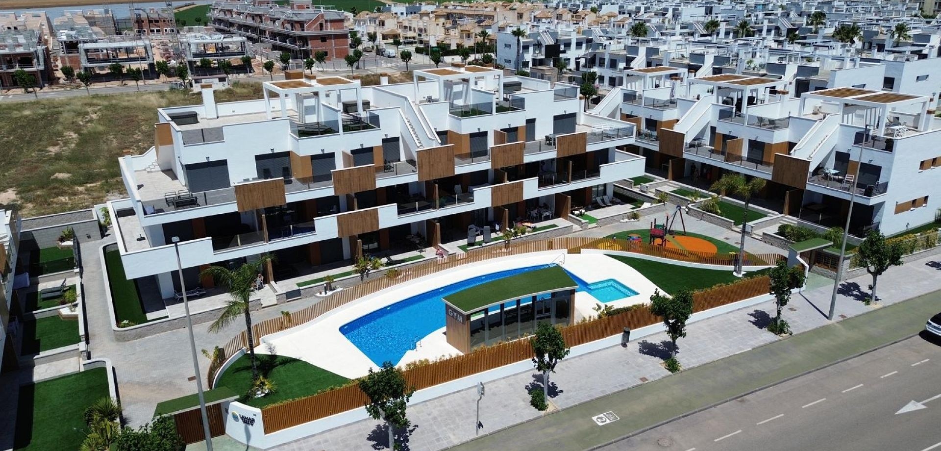 Apartment in Torre de la Horadada - Image 2