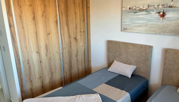 Resale - Apartment - Pilar de la Horadada