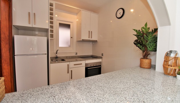 Resale - Apartment - Orihuela Costa - Villamartín