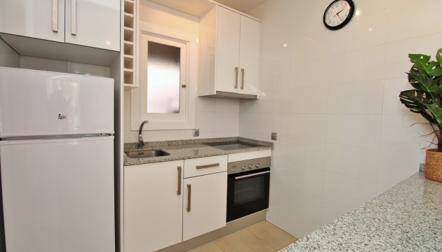 Resale - Apartment - Orihuela Costa - Villamartín