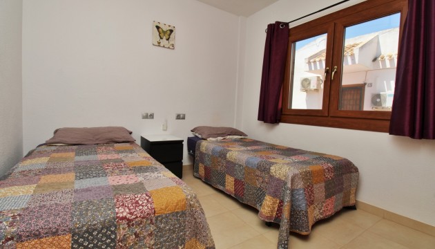Resale - Apartment - Orihuela Costa - Villamartín
