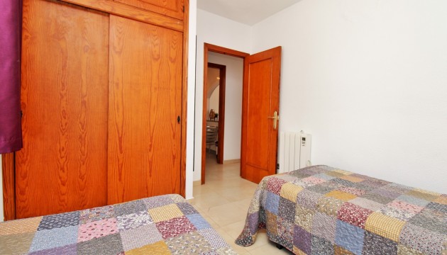 Resale - Apartment - Orihuela Costa - Villamartín