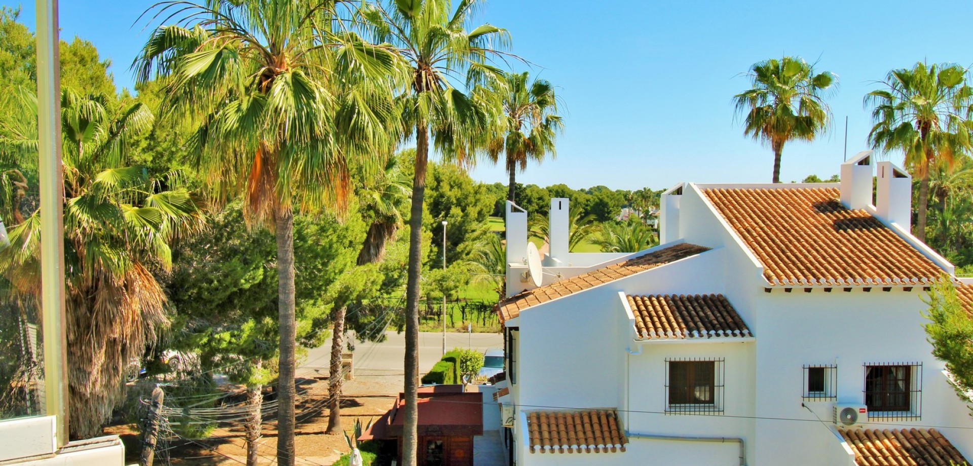 Apartment in Villamartin - Image 4