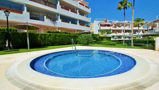 Resale - Apartment - Orihuela Costa - Villamartín