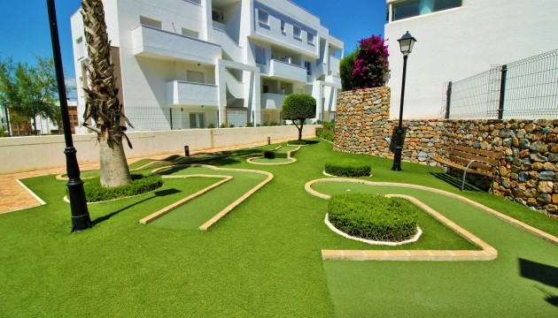 Resale - Apartment - Orihuela Costa - Villamartín