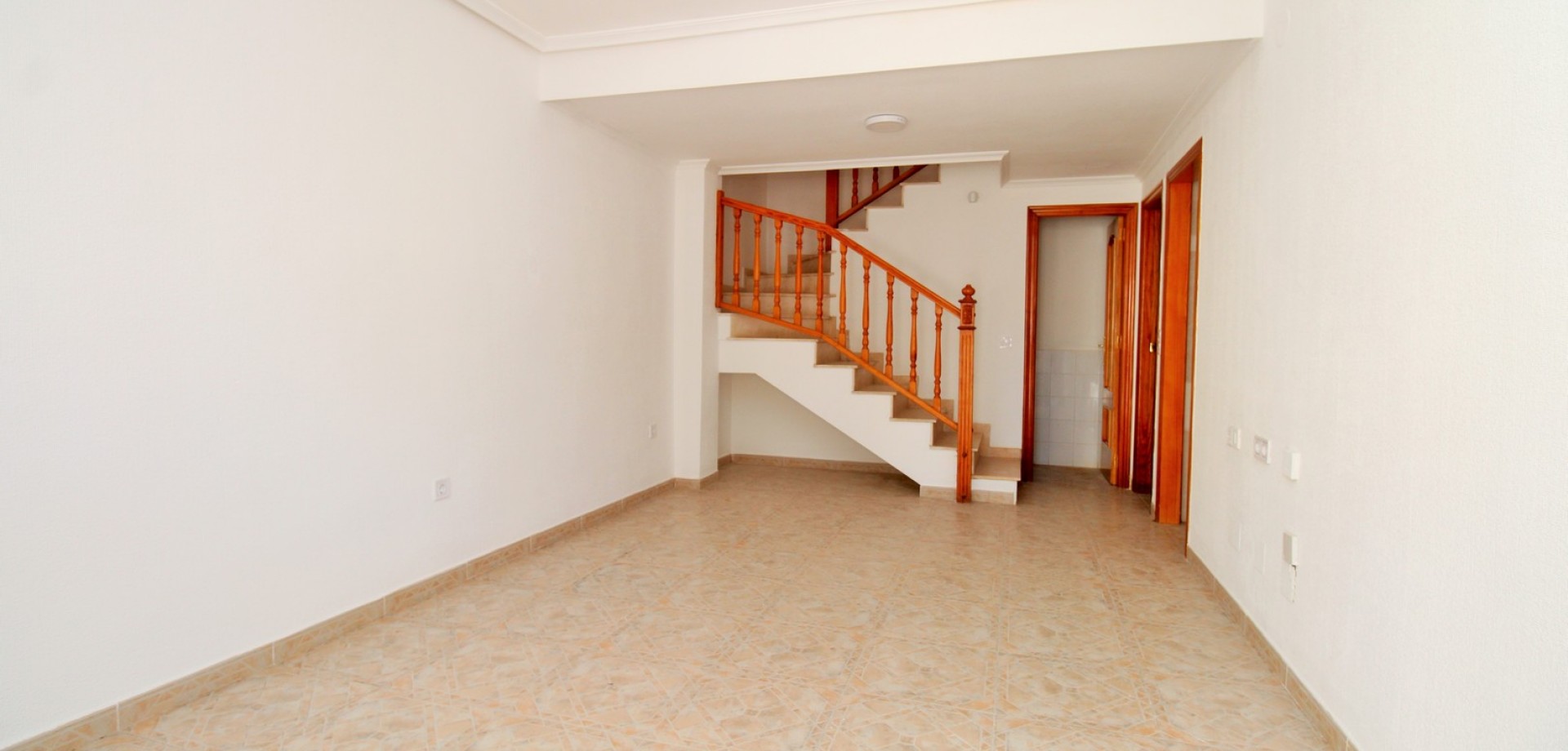 House in Playa Flamenca - Image 4