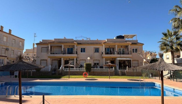 Перепродажа - Бунгало - Orihuela Costa - Villamartín