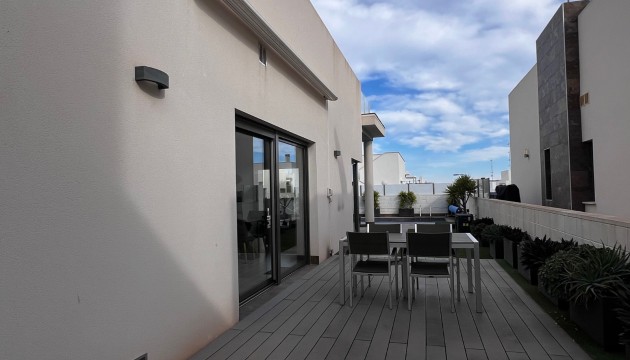 Resale - Detached Villa - Orihuela Costa - Villamartín
