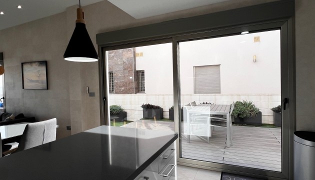 Resale - Detached Villa - Orihuela Costa - Villamartín