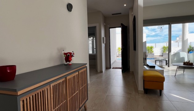 Resale - Detached Villa - Orihuela Costa - Villamartín