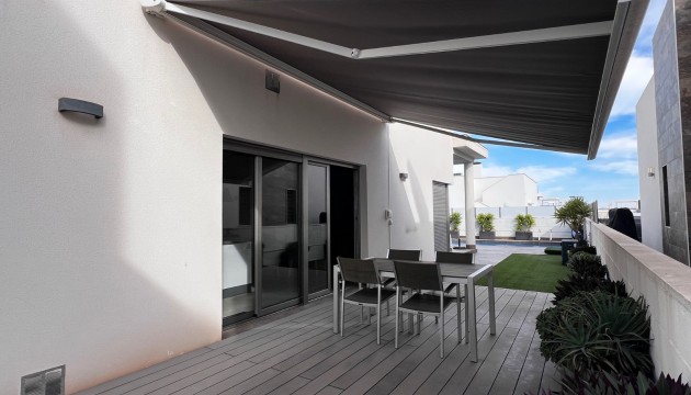 Resale - Detached Villa - Orihuela Costa - Villamartín