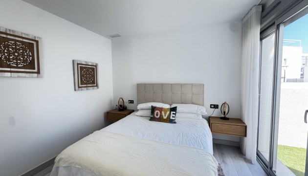 Herverkoop - Detached Villa - Orihuela Costa - Lomas de Cabo Roig