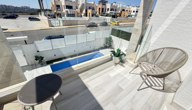 Herverkoop - Detached Villa - Orihuela Costa - Lomas de Cabo Roig